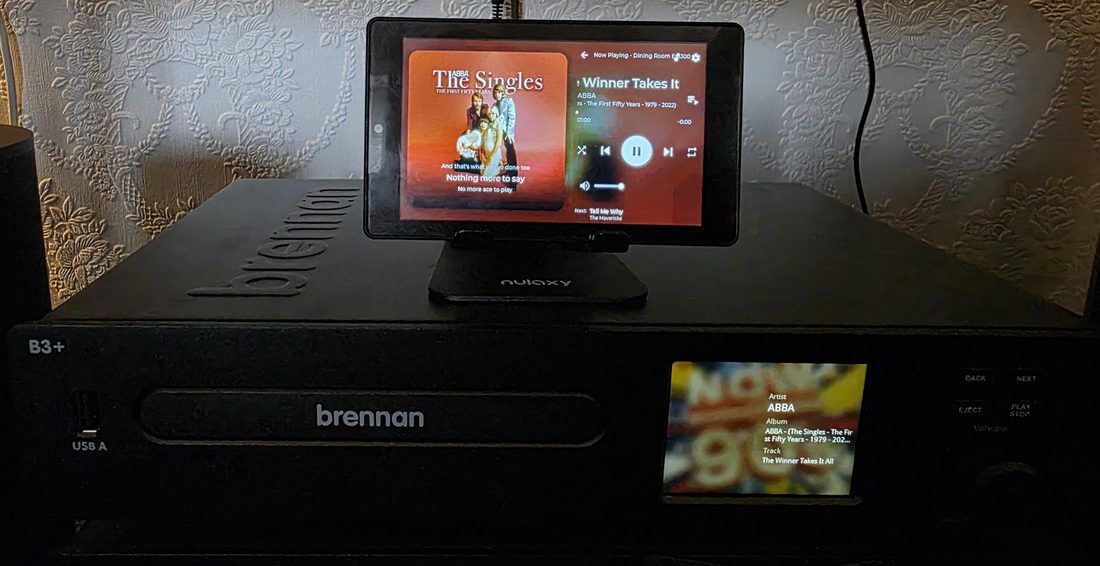 4-inch SonosESP with a Brennan B3 jukebox